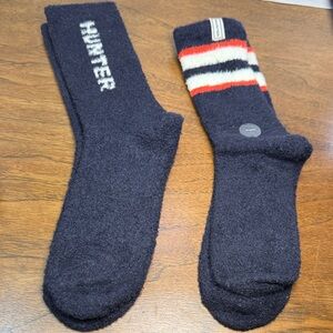 NWOT Hunter Women's 2 Pairs Cozy Fuzzy Socks, Shoe Size 4-10